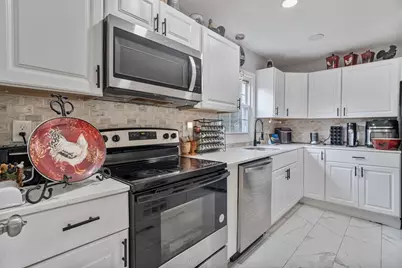 281 Newton Rd, Springfield, MA 01118 - Photo 13