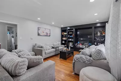 281 Newton Rd, Springfield, MA 01118 - Photo 7
