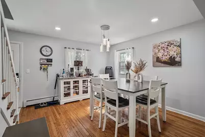 281 Newton Rd, Springfield, MA 01118 - Photo 9