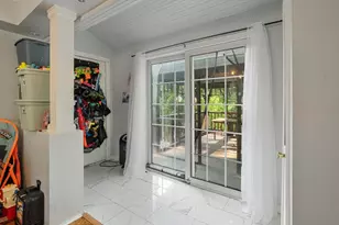 281 Newton Rd, Springfield, MA 01118 - Photo 17
