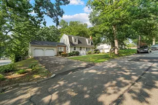 281 Newton Rd, Springfield, MA 01118 - Photo 35
