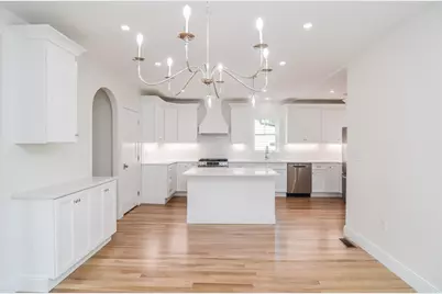 294 E Foster St, Melrose, MA 02176 - Photo 7