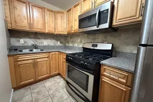 28 Juniper, Brookline, MA 02445 - Photo 7
