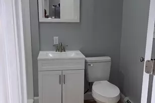 29 Burtt St, Lowell, MA 01851 - Photo 21