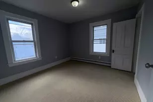 29 Burtt St, Lowell, MA 01851 - Photo 19