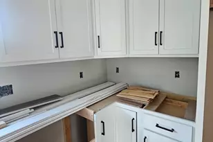 45 N Main St, Freetown, MA 02702 - Photo 9