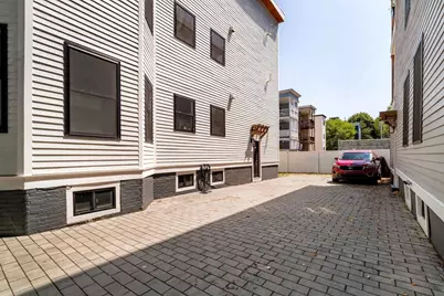 84 Berkshire Street #3, Cambridge, MA 02141 - Photo 31