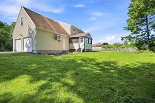 38 Green Meadow Ln, West Springfield, MA 01089 - Photo 9