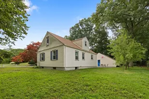 105 Patterson St, Attleboro, MA 02703 - Photo 25