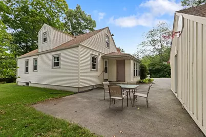 105 Patterson St, Attleboro, MA 02703 - Photo 23