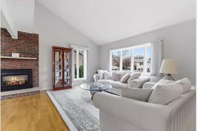 30 Mammola Way, Medford, MA 02155 - Photo 13