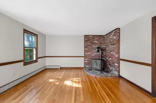 19 Appaloosa Dr, Methuen, MA 01844 - Photo 5