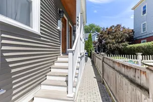 327-329 Hurley St, Cambridge, MA 02141 - Photo 5