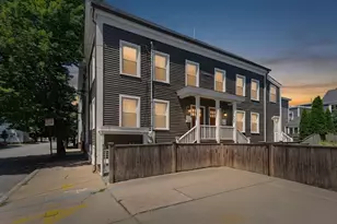327-329 Hurley St, Cambridge, MA 02141 - Photo 3