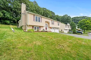 21 Corinth, Worcester, MA 01606 - Photo 3