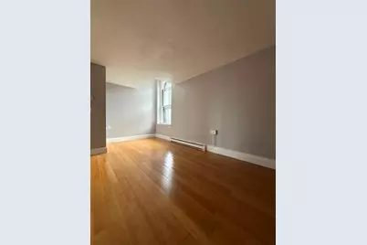 100 Captains Row #203, Chelsea, MA 02150 - Photo 7