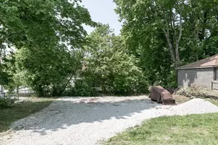 10 5th Ave, Webster, MA 01570 - Photo 15