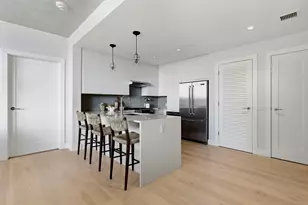 32 Traveler St, Boston, MA 02118 - Photo 13