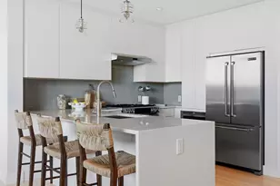 32 Traveler St, Boston, MA 02118 - Photo 15