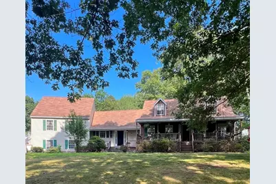 133 Killiney Woods, Millville, MA 01529 - Photo 1