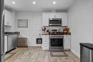 89 Puritan, Somerville, MA 02145 - Photo 11