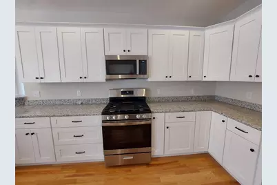 23A Crownshield #23A, Uxbridge, MA 01569 - Photo 3