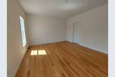23A Crownshield #23A, Uxbridge, MA 01569 - Photo 5