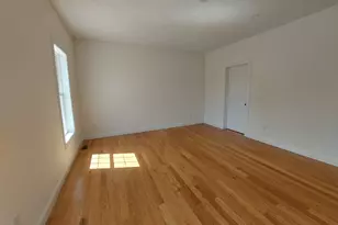 23A Crownshield, Uxbridge, MA 01569 - Photo 5