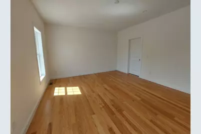 23A Crownshield #23A, Uxbridge, MA 01569 - Photo 5