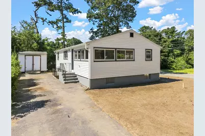 97 Plymouth Ave, Wareham, MA 02538 - Photo 3