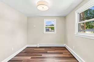 97 Plymouth Ave, Wareham, MA 02538 - Photo 11