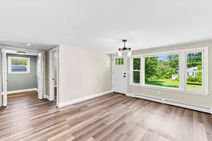 97 Plymouth Ave, Wareham, MA 02538 - Photo 5