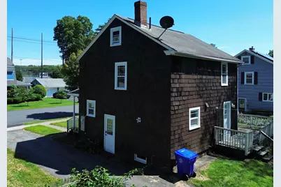 408 Davis St, Greenfield, MA 01301 - Photo 5