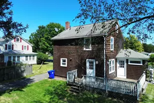 408 Davis St, Greenfield, MA 01301 - Photo 3