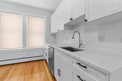 15 Romsey Street, Boston, MA 02125 - Photo 5