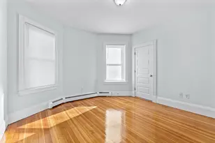 15 Romsey St, Boston, MA 02125 - Photo 17