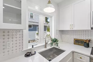 59 Westover St, Boston, MA 02132 - Photo 15