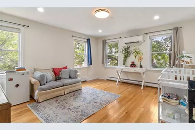 14 Belmont St #A, Somerville, MA 02143 - Photo 9