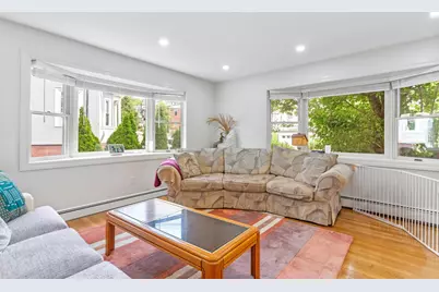 14 Belmont St #A, Somerville, MA 02143 - Photo 5