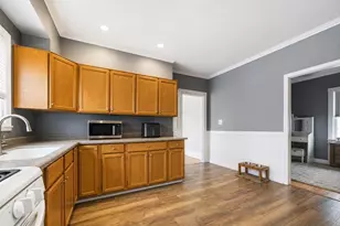 304 County St, New Bedford, MA 02740 - Photo 5