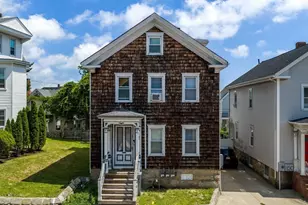 304 County St, New Bedford, MA 02740 - Photo 1