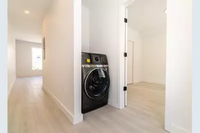 150 Williams #14, Chelsea, MA 02150 - Photo 3