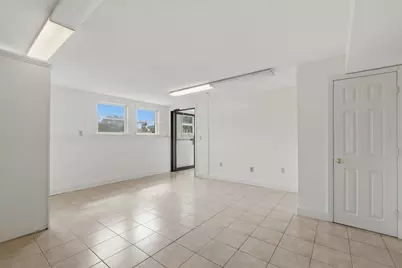 329 Marrett Road #B, Lexington, MA 02421 - Photo 7