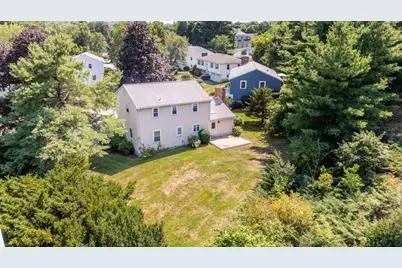 27 Valley Rd, Needham, MA 02492 - Photo 9