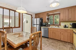 27 Valley Rd, Needham, MA 02492 - Photo 17