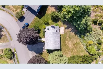 27 Valley Rd, Needham, MA 02492 - Photo 7