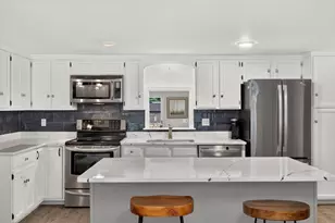 14 Veeder Dr, Falmouth, MA 02536 - Photo 13