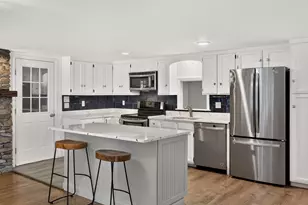 14 Veeder Dr, Falmouth, MA 02536 - Photo 17