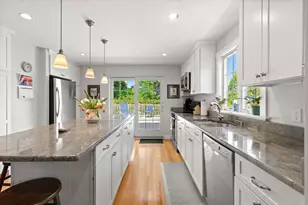 50 Bridge St, Manchester by the Sea, MA 01944 - Photo 7
