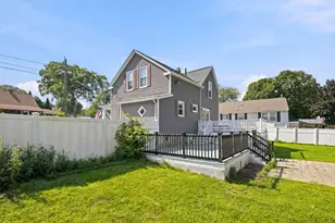 204 Lowell St, New Bedford, MA 02745 - Photo 37